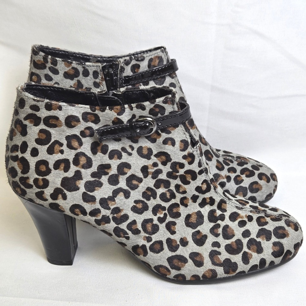 Aerosoles Patrole Car Leopard Print Ankle Booties, Patent Leather Buckle, Size 6 - Picture 2 of 16